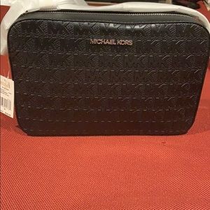 Michaels Kors crossbody bag